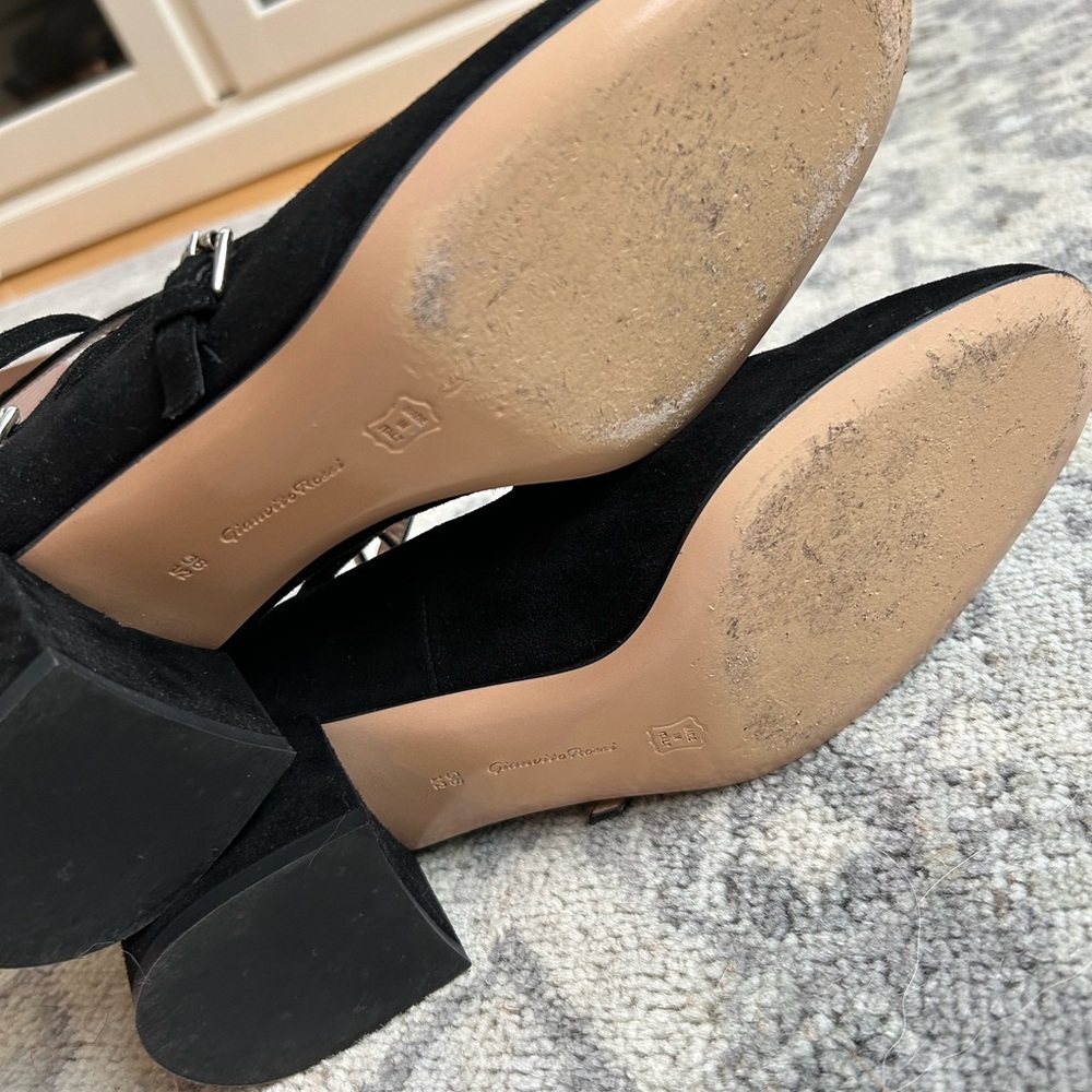 🖤 Gianvito Rossi Black Suede Strappy Block Heel Pumps with Box - Picture 10 of 14